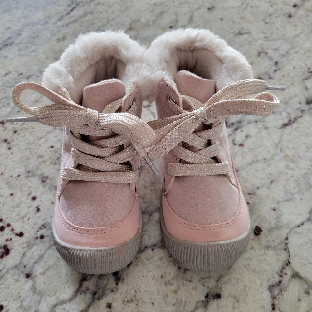 Oshkosh B'gosh boots